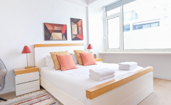 Herbert Samuel 3 rooms 86m2 Terrace 10m2 LIft Gym Doorman For sale in Tel Aviv
