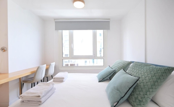 Herbert Samuel 3 rooms 86m2 Terrace 10m2 LIft Gym Doorman For sale in Tel Aviv