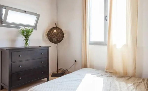 Prime Location 2-Room Apartment Close to the Beach For Sale