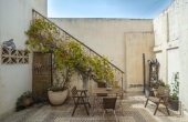 Prime Location 2-Room Apartment Close to the Beach For Sale
