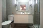 Frishman beach Mapu st. 2-Room Apartment For Sale in Tel Aviv