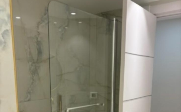 Kerem Hatemanim 4 rooms 70m2 Terrace Lift Parking Apartment for rent in Tel Aviv