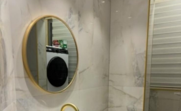 Kerem Hatemanim 4 rooms 70m2 Terrace Lift Parking Apartment for rent in Tel Aviv