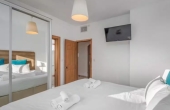 Kerem Hatemanim 4 rooms 70m2 Terrace Lift Parking Apartment for rent in Tel Aviv