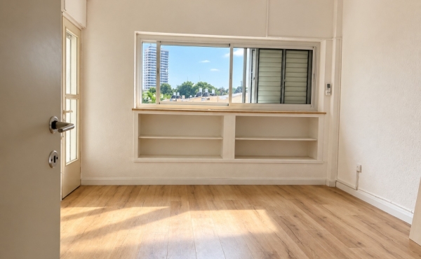 Nordau 2 rooms 65m2 Bright and spacious Apart for rent in TLV