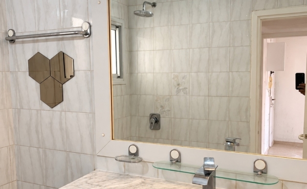 Nordau 2 rooms 65m2 Bright and spacious Apart for rent in TLV