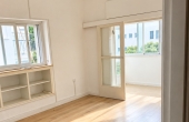 Nordau 2 rooms 65m2 Bright and spacious Apart for rent in TLV