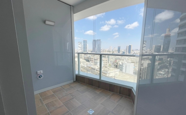 Gindi Tower Luxury 3-Room 70m2 Balcony Lift Parking Pool Gym Club