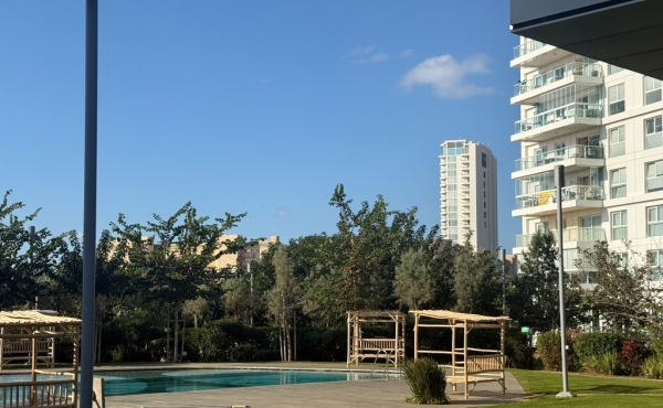 Givat Olga Hadera 4 rooms 110m2 Terrace Lift Parking Pool Fitness Guard