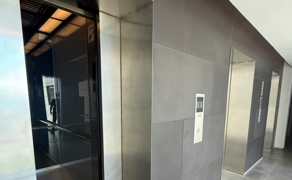 Givat Olga Hadera 4 rooms 110m2 Terrace Lift Parking Pool Fitness Guard