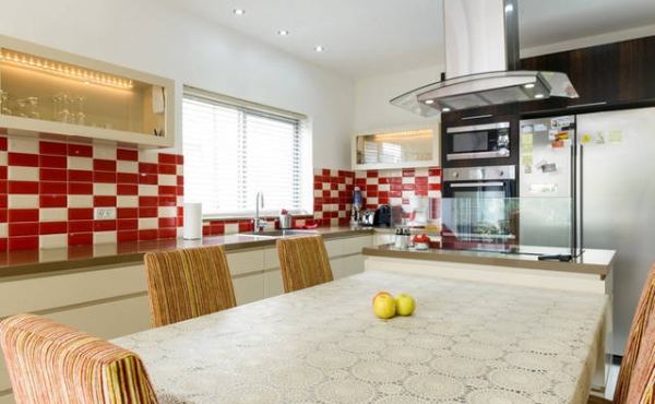 Bazel area 3 room 85 sqm Lift Apartment renovated to buy in Telaviv