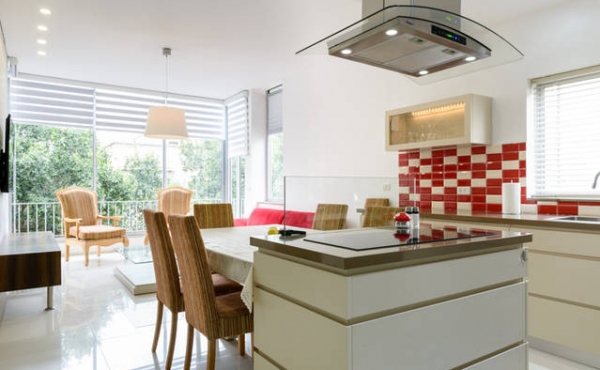 Bazel area 3 room 85 sqm Lift Apartment renovated to buy in Telaviv